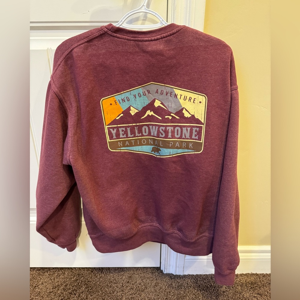 Yellowstone Sweater - Picture 2 of 2